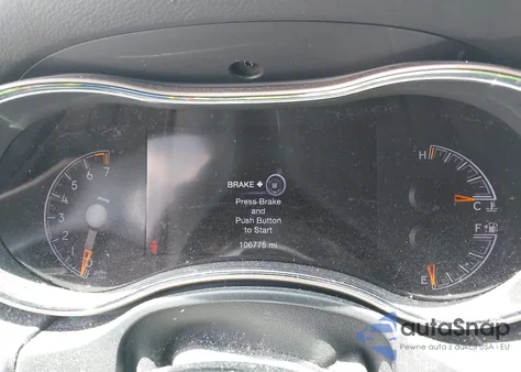 2016 Jeep Grand Cherokee Laredo из США, поврежденный, VIN 1C4RJEAG0GC382715